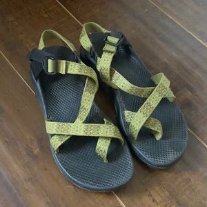 Chaco’s Women’s size 10 green